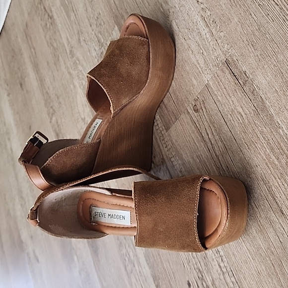 Steve Madden platforms - Picture 2 of 5
